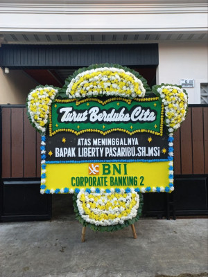 Papan Bunga Duka di Woda